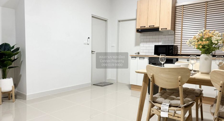 For rent 3 bedrooms townhouse in Bang Phli, Samut Prakan