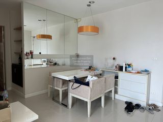 For rent 2 ベッドルーム condo in Khlong San, Bangkok