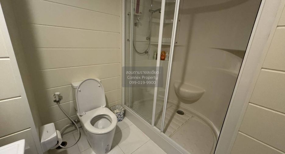 For rent 2 bedrooms condo in Khlong San, Bangkok