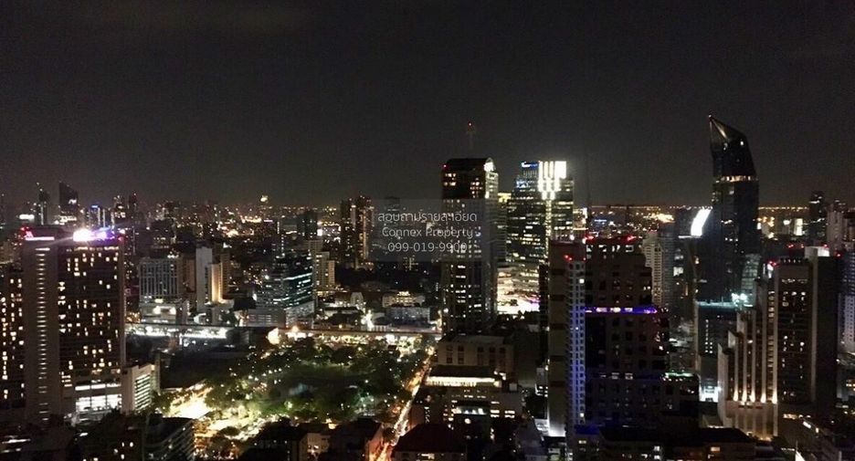 Condo en alquiler de 2 habitaciones en Khlong Toei, Bangkok