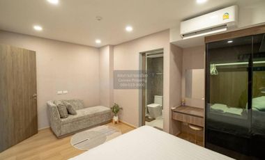 For rent 2 bedrooms condo in Huai Khwang, Bangkok