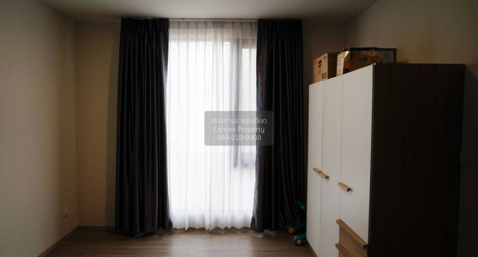 For rent 4 bedrooms townhouse in Bang Phli, Samut Prakan