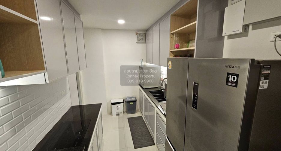 À louer 4 chambres maison à Bang Phli, Samut Prakan