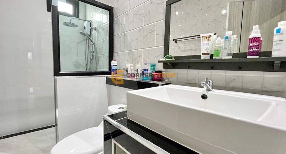 Haus zum Kauf mit 3 Zimmer in Bang Lamung, Chonburi