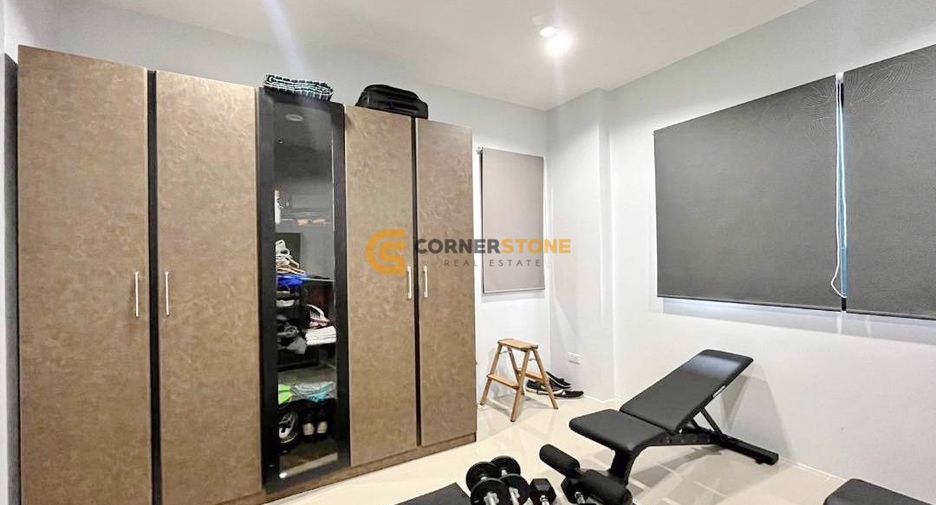 Haus zum Kauf mit 3 Zimmer in Bang Lamung, Chonburi