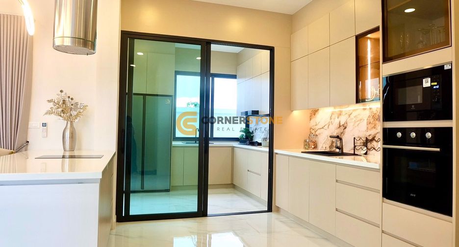 Haus zum Kauf mit 5 Zimmer in Bang Lamung, Chonburi