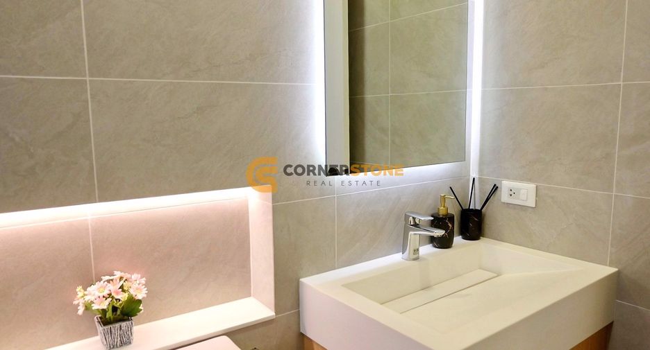 Haus zum Kauf mit 5 Zimmer in Bang Lamung, Chonburi