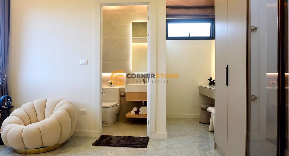 Haus zum Kauf mit 5 Zimmer in Bang Lamung, Chonburi
