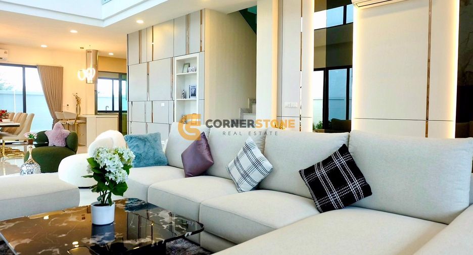 Haus zum Kauf mit 5 Zimmer in Bang Lamung, Chonburi