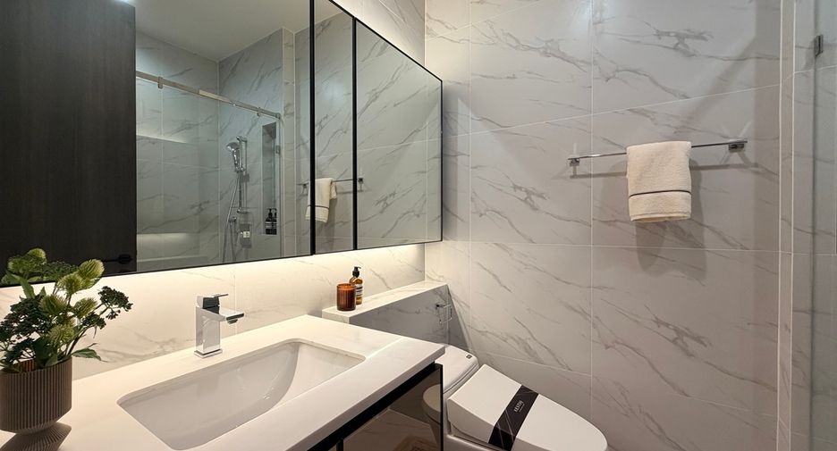 Condo en venta de 2 habitaciones en Watthana, Bangkok