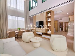 Casa en alquiler de 3 habitaciones en Bang Lamung, Chonburi