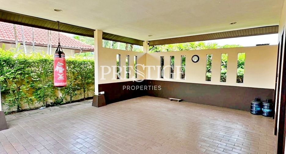 Продажа 3 спальни дом в Huay Yai, Паттайя