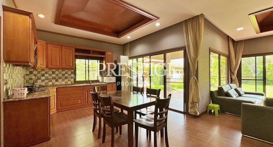 Продажа 3 спальни дом в Huay Yai, Паттайя