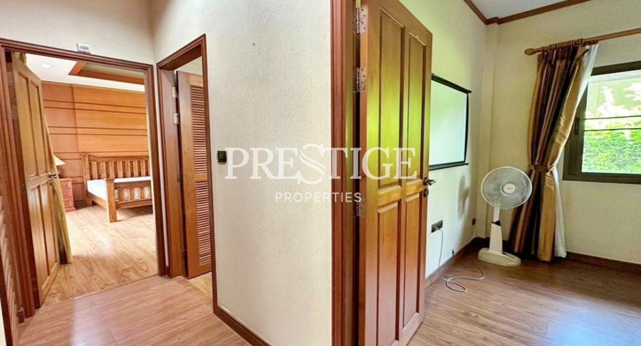 Продажа 3 спальни дом в Huay Yai, Паттайя