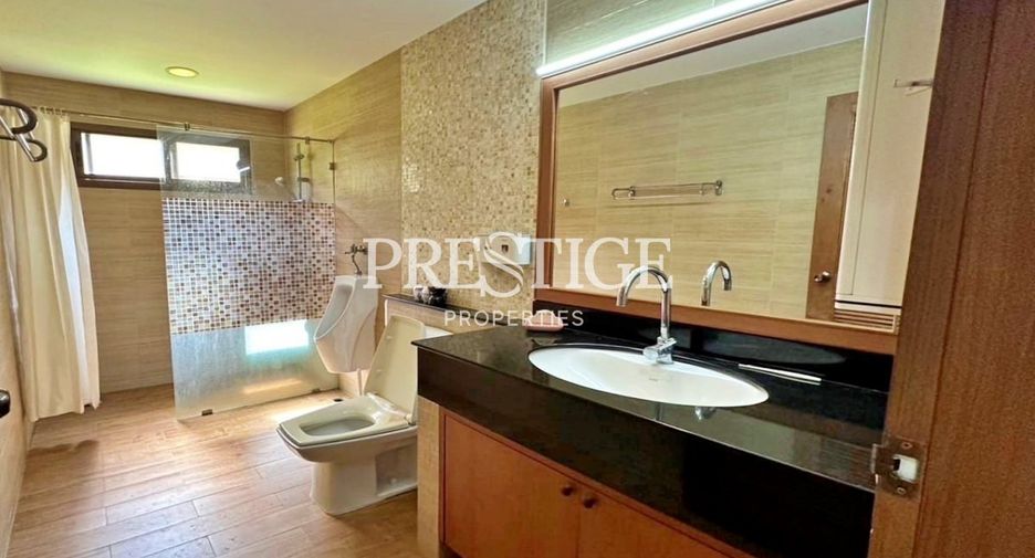 Продажа 3 спальни дом в Huay Yai, Паттайя