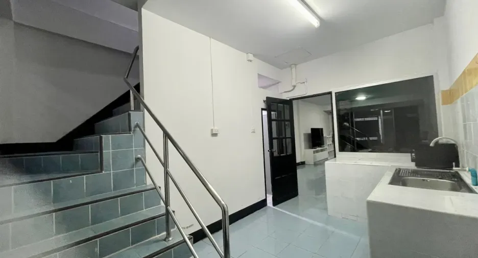 For rent 2 bedrooms townhouse in Jomtien, Pattaya