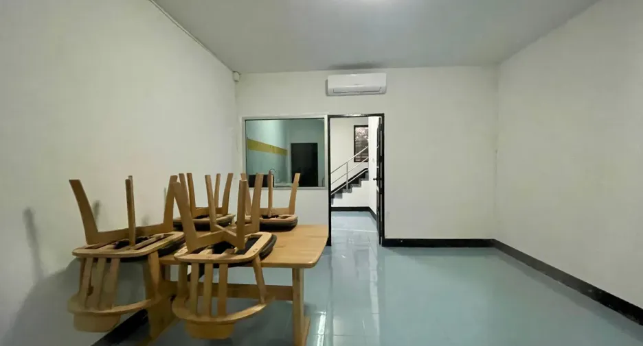 For rent 2 bedrooms townhouse in Jomtien, Pattaya