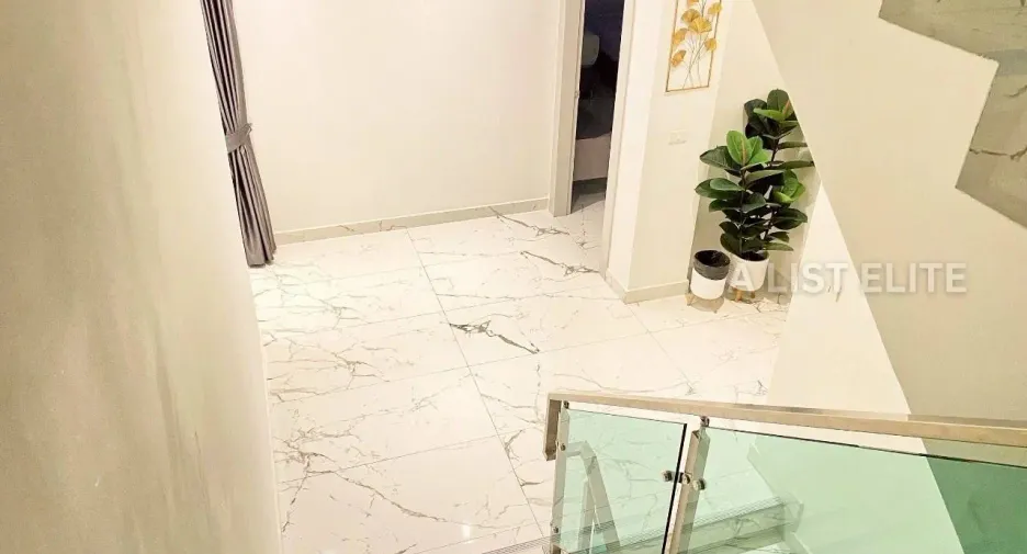 Haus zur Miete mit 6 Zimmer in Bang Lamung, Chonburi