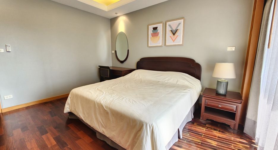 Wohnung zur Miete mit 3 Zimmer in Sathon, Bangkok