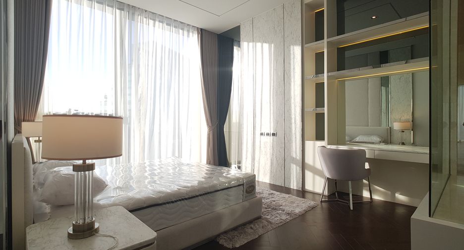 Wohnung zur Miete mit 3 Zimmer in Khlong Toei, Bangkok