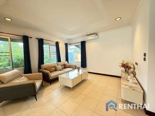 For sale 4 bedrooms house in Huay Yai, Pattaya