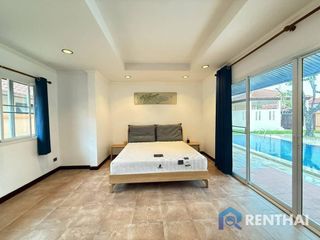 For sale 4 bedrooms house in Huay Yai, Pattaya