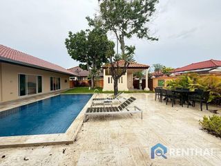 For sale 4 bedrooms house in Huay Yai, Pattaya