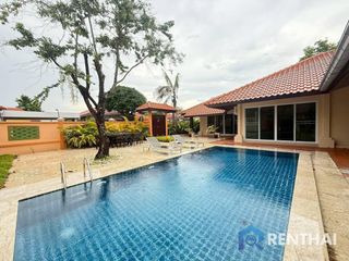 For sale 4 bedrooms house in Huay Yai, Pattaya