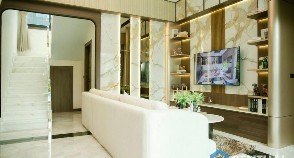 For sale 4 ベッドルーム house in Bang Lamung, Chonburi