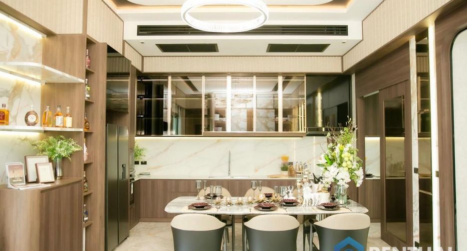 For sale 4 ベッドルーム house in Bang Lamung, Chonburi