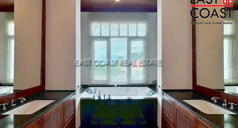 For rent 4 bedrooms house in Bang Lamung, Chonburi