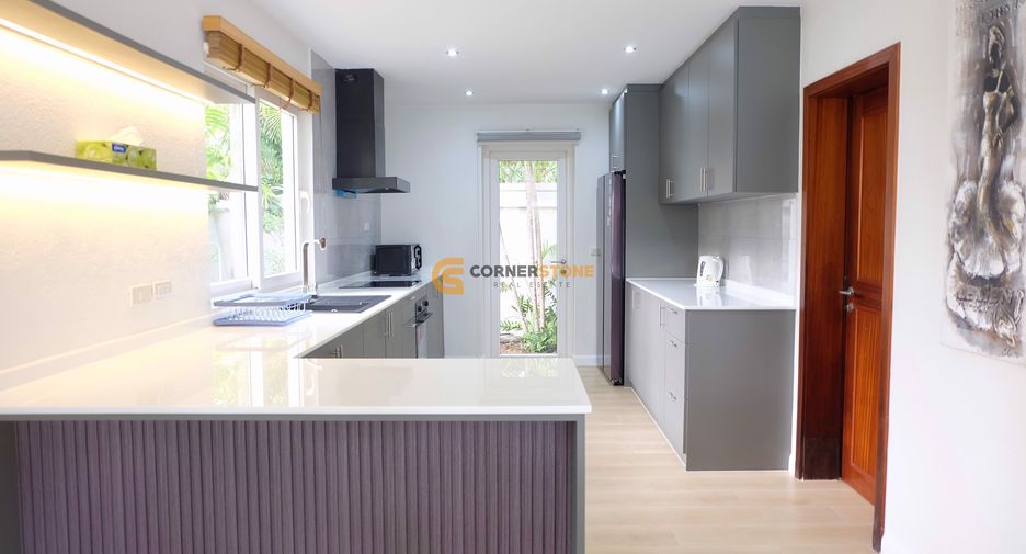 For rent and for sale 3 bedrooms house in Bang Lamung, Chonburi