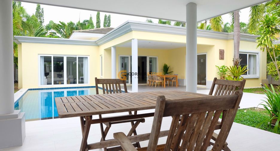 For rent and for sale 3 bedrooms house in Bang Lamung, Chonburi