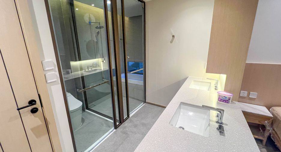 For rent 2 bedrooms condo in Bang Lamung, Chonburi