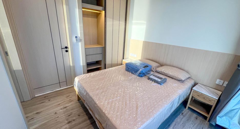 For rent 2 bedrooms condo in Bang Lamung, Chonburi