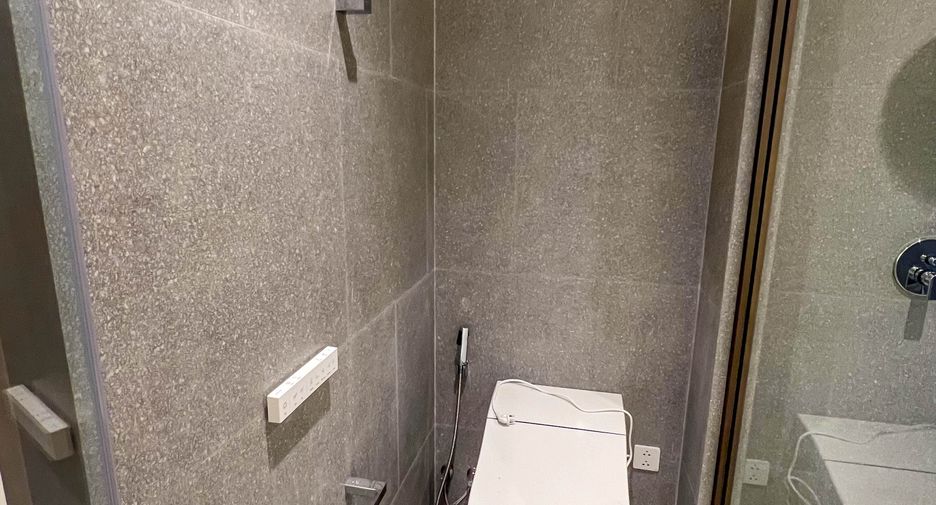 For rent 2 bedrooms condo in Bang Lamung, Chonburi