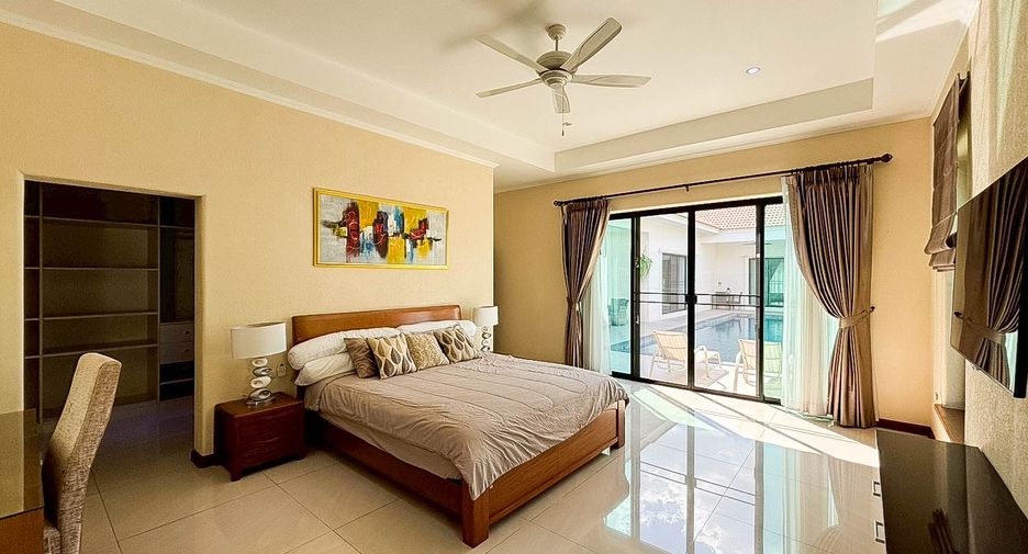 À louer 4 chambres maison à Bang Lamung, Chonburi