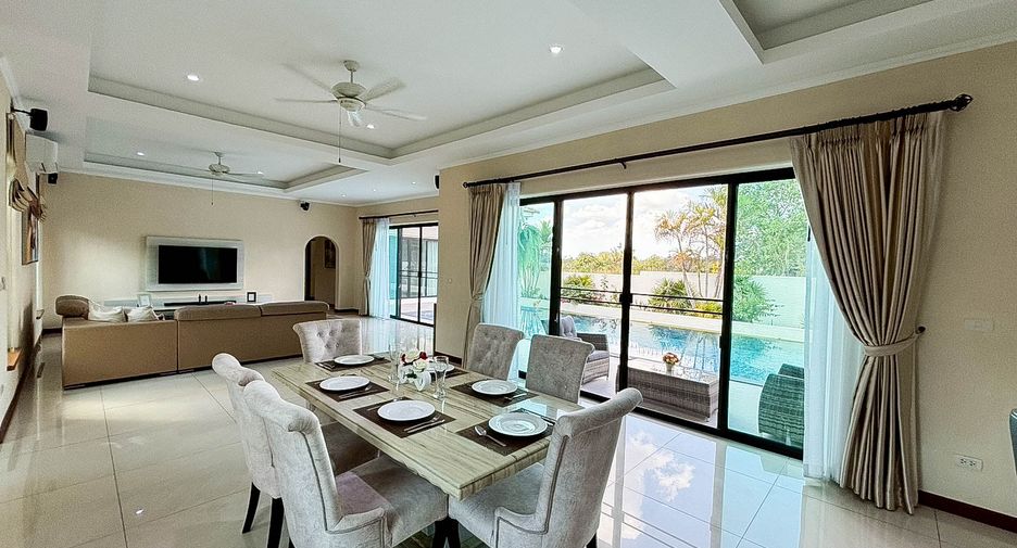 À louer 4 chambres maison à Bang Lamung, Chonburi