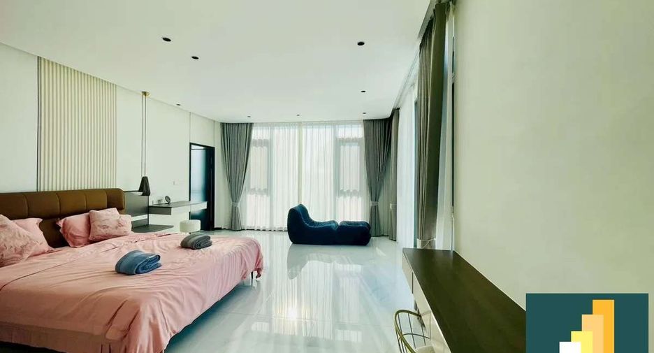 ขาย 4 ห้องนอน วิลล่า ใน พระตำหนัก, พัทยา