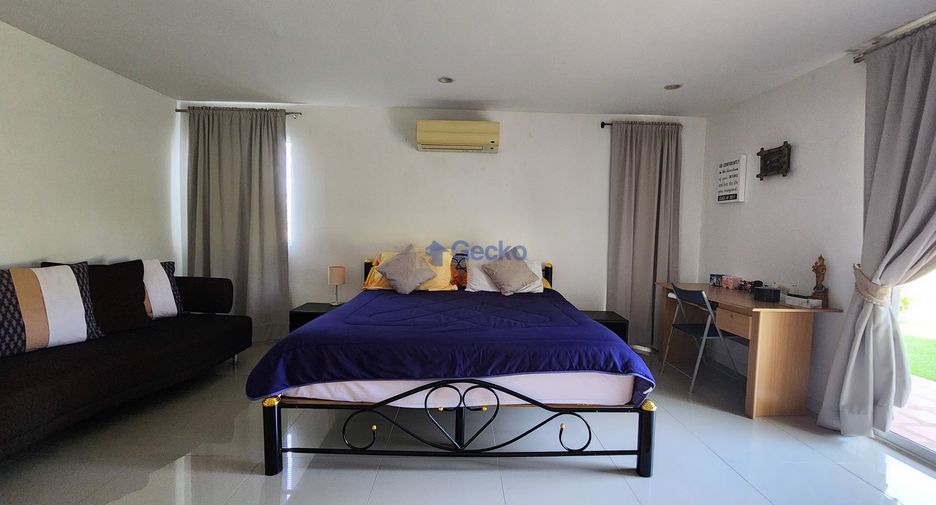 For sale 6 bedrooms house in Si Racha, Chonburi