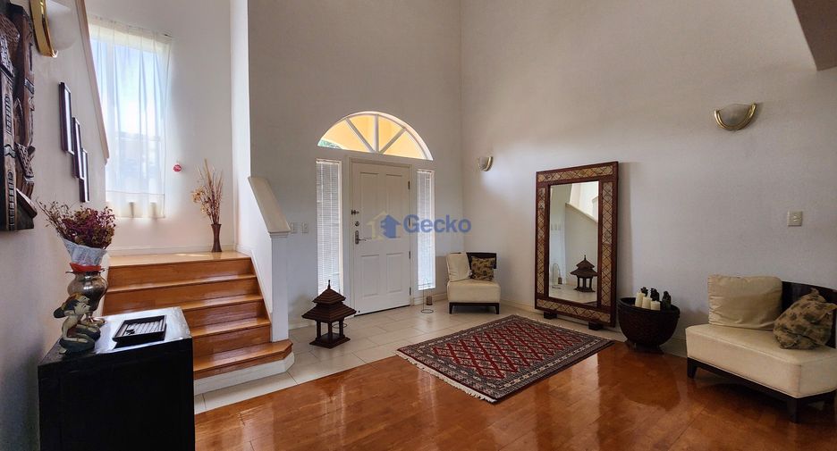 For sale 6 bedrooms house in Si Racha, Chonburi