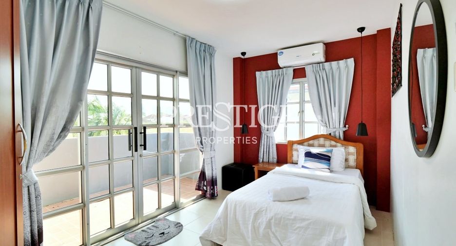 For rent 5 bedrooms house in Bang Lamung, Chonburi