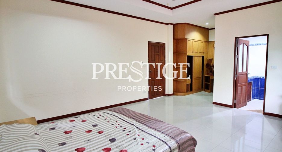 For rent 4 bedrooms house in Bang Lamung, Chonburi