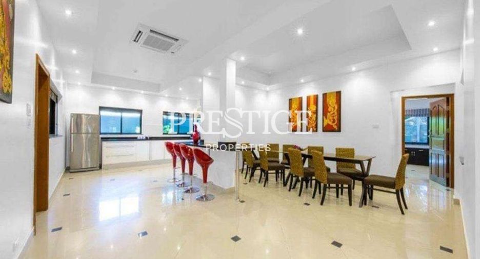 For rent 3 bedrooms house in Jomtien, Pattaya