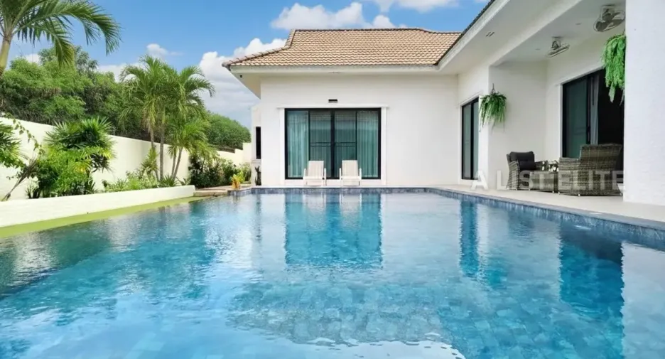 For rent 4 bedrooms house in Bang Lamung, Chonburi