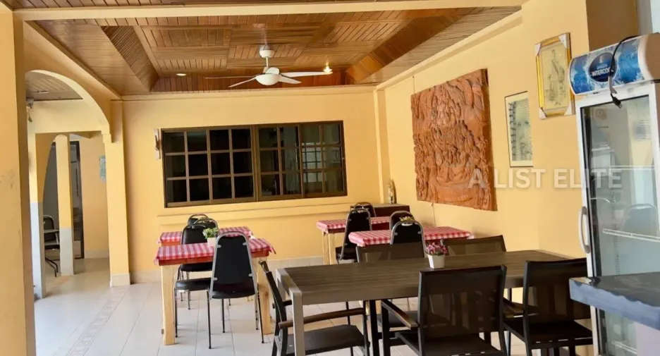 For rent 12 bedrooms house in Bang Lamung, Chonburi