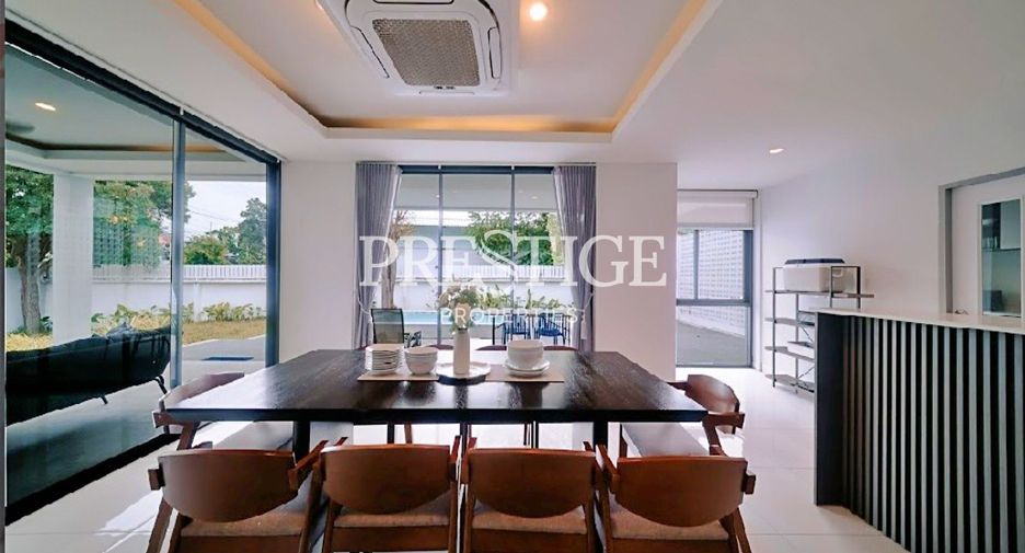 For sale 4 bedrooms house in Bang Lamung, Chonburi