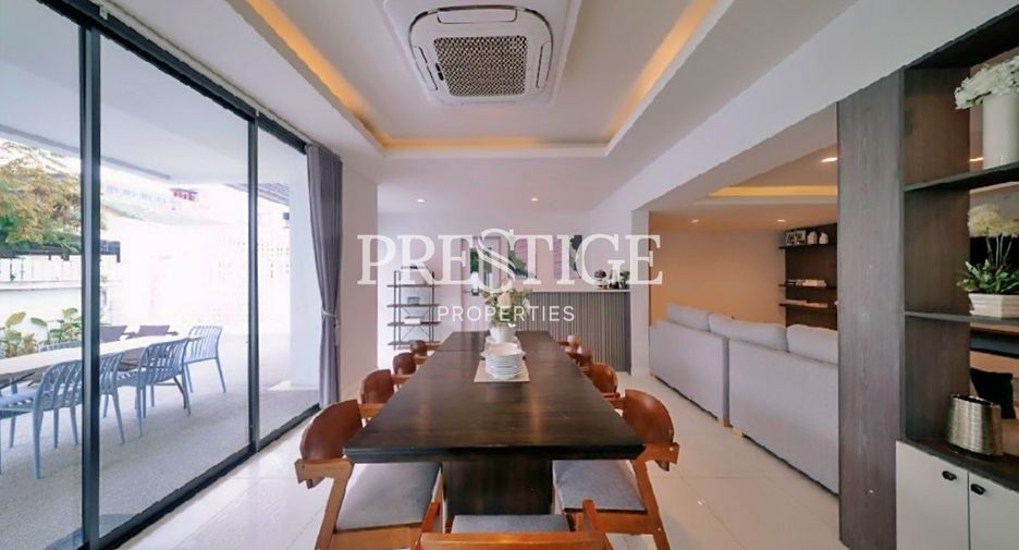 For sale 4 bedrooms house in Bang Lamung, Chonburi