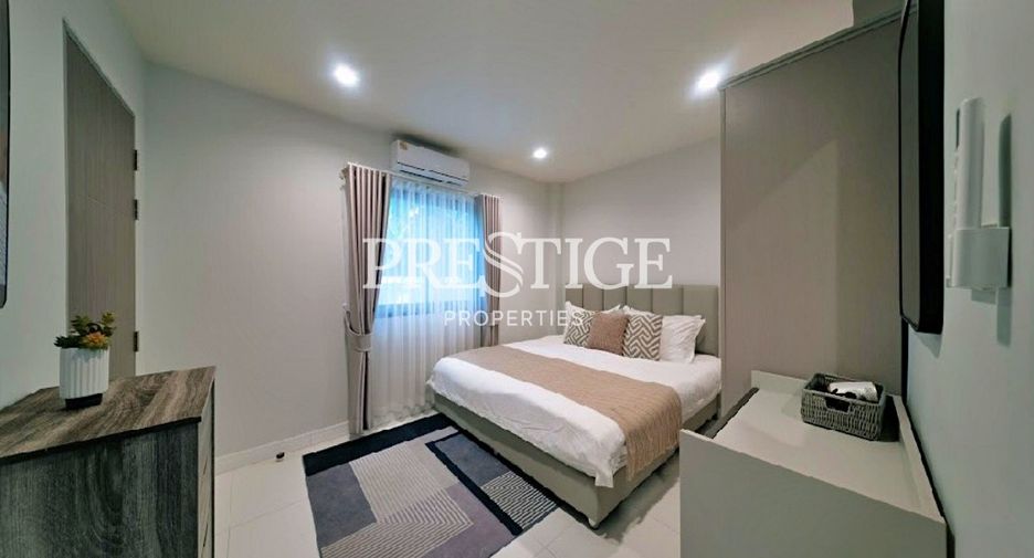 For sale 4 bedrooms house in Bang Lamung, Chonburi