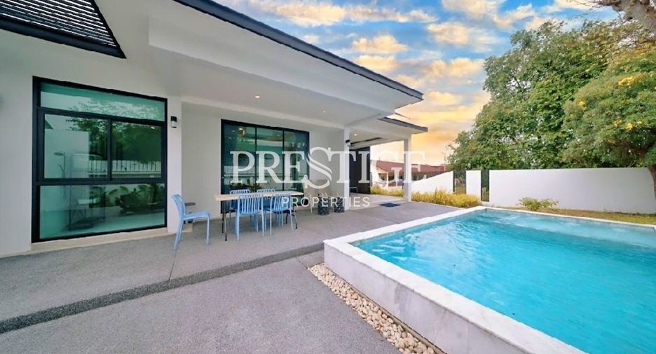 For sale 4 bedrooms house in Bang Lamung, Chonburi